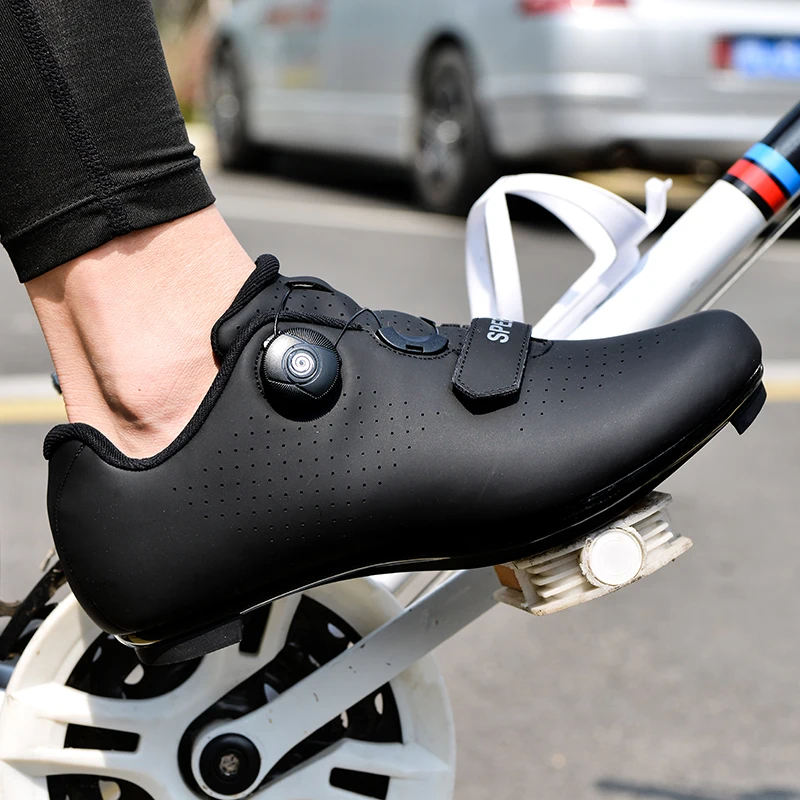 Scarpe da Ciclismo Professiona - Clipless Mtb Shoes recensione e prezzo