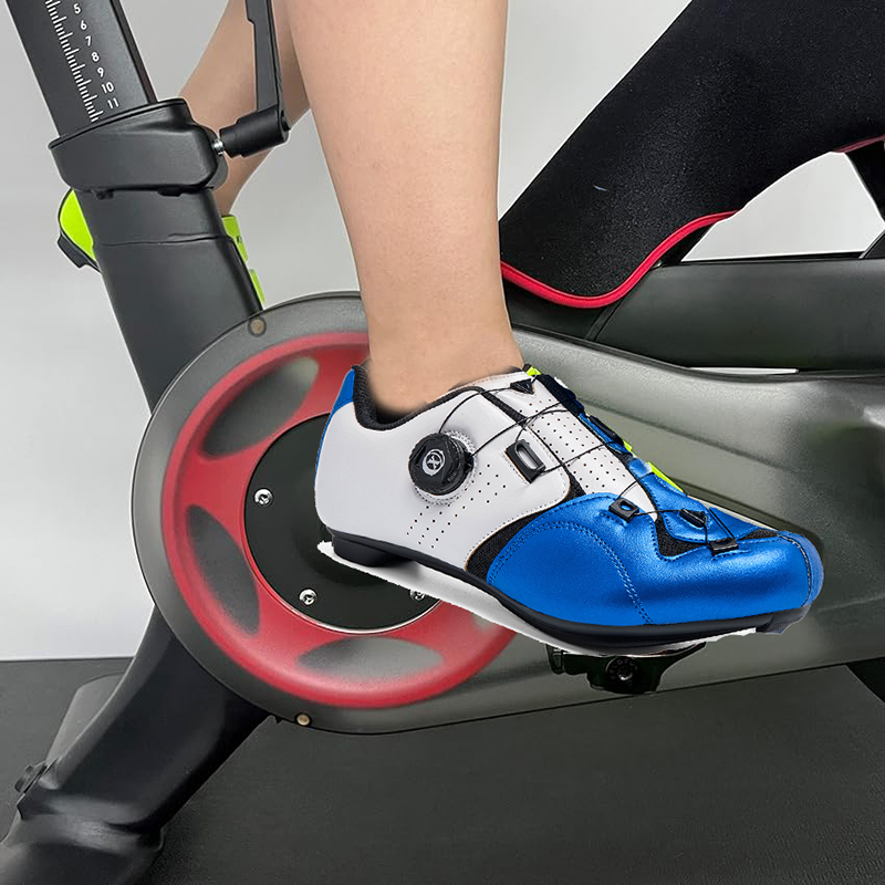 Nuova sneaker da ciclismo 2025 - Clipless Mtb Shoes recensione e prezzo